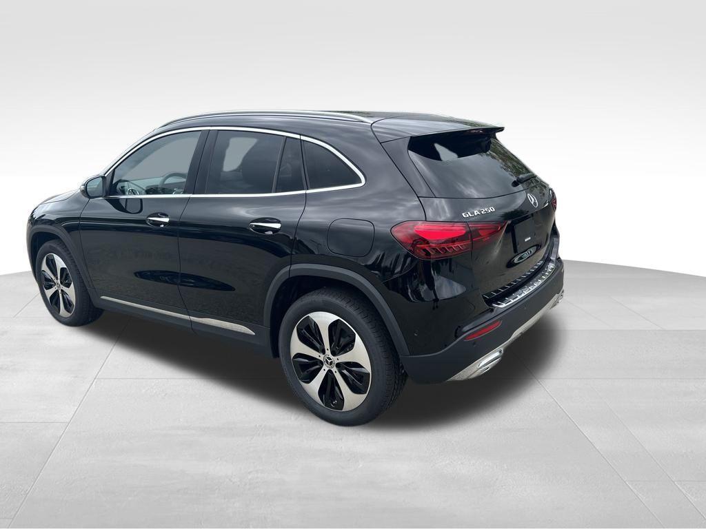 new 2026 Mercedes-Benz GLA 250 car, priced at $51,120