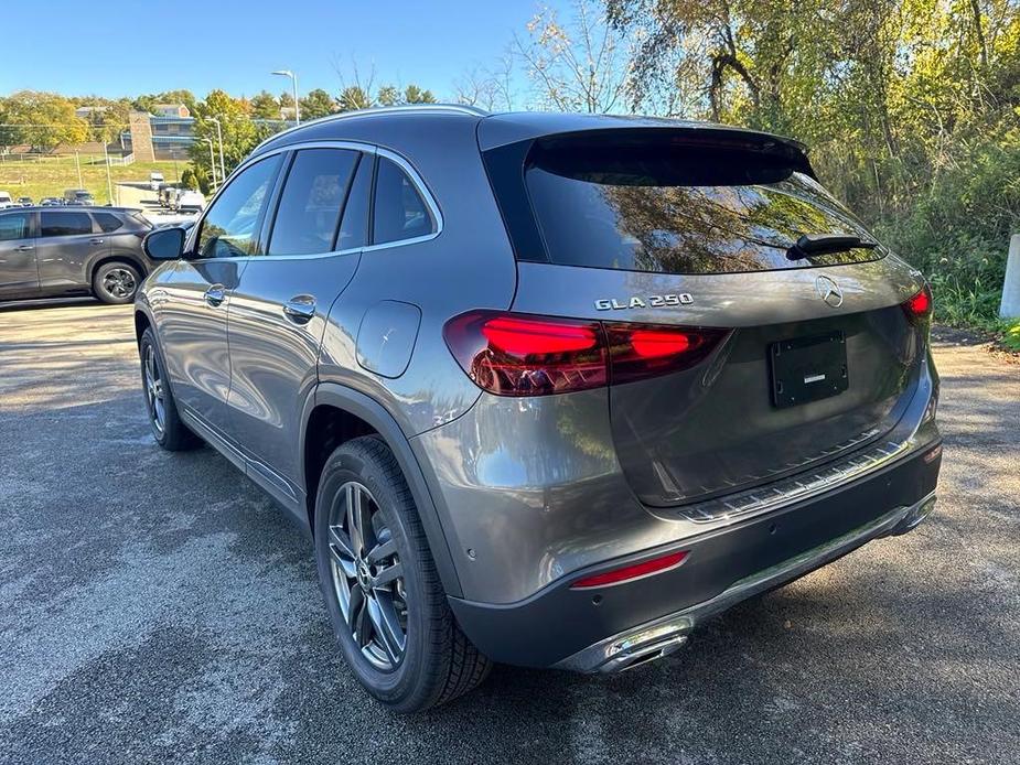 new 2025 Mercedes-Benz GLA 250 car, priced at $50,345