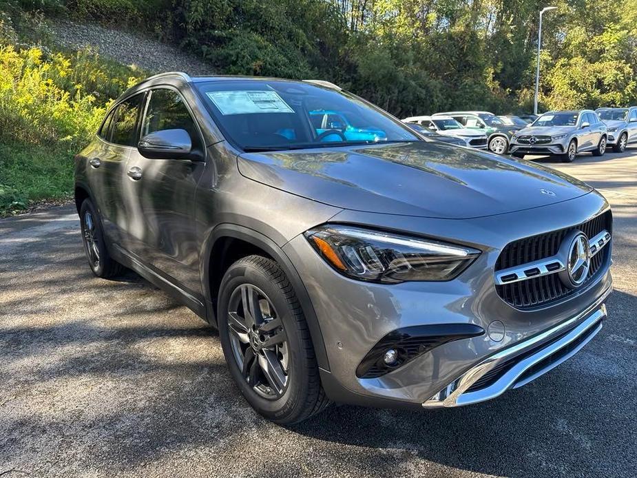 new 2025 Mercedes-Benz GLA 250 car, priced at $50,345