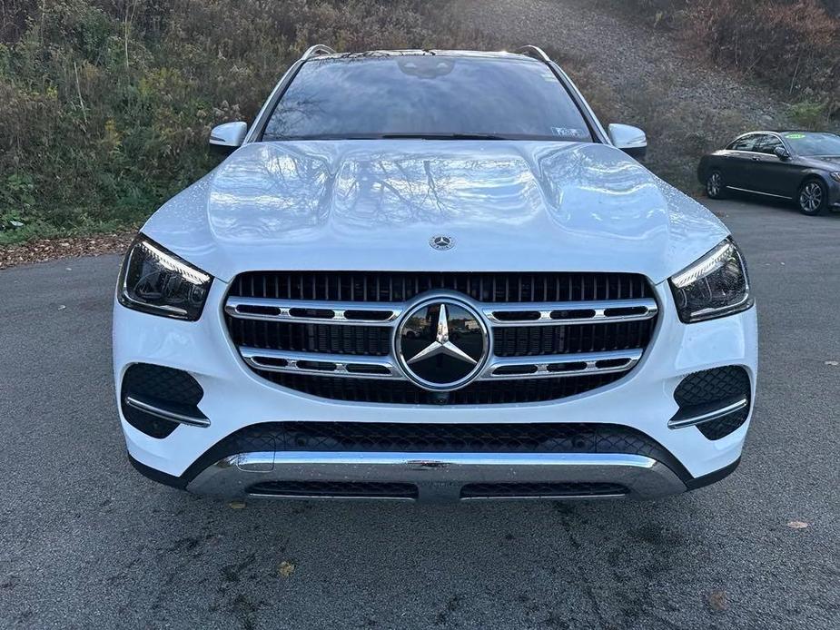 new 2025 Mercedes-Benz GLE 450 car, priced at $81,500