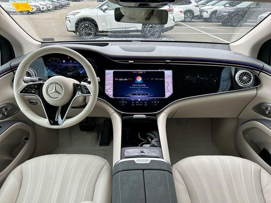 new 2024 Mercedes-Benz EQS 450 car, priced at $116,615