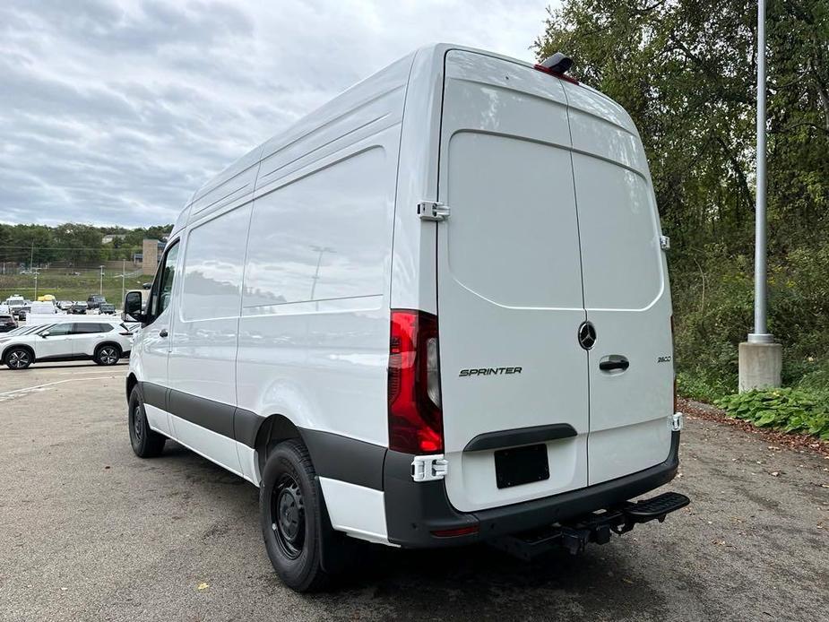 new 2025 Mercedes-Benz Sprinter 2500 car, priced at $67,871