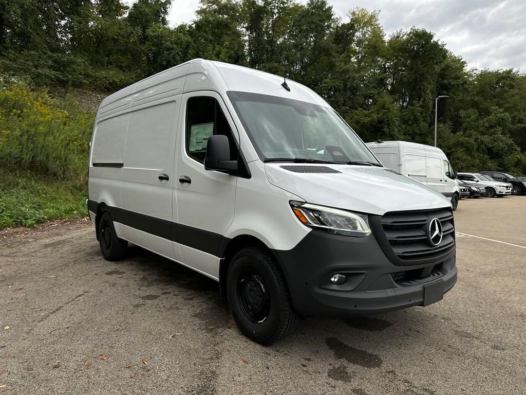 new 2025 Mercedes-Benz Sprinter 2500 car, priced at $67,871