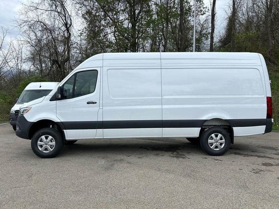 new 2024 Mercedes-Benz Sprinter 2500 car, priced at $80,892