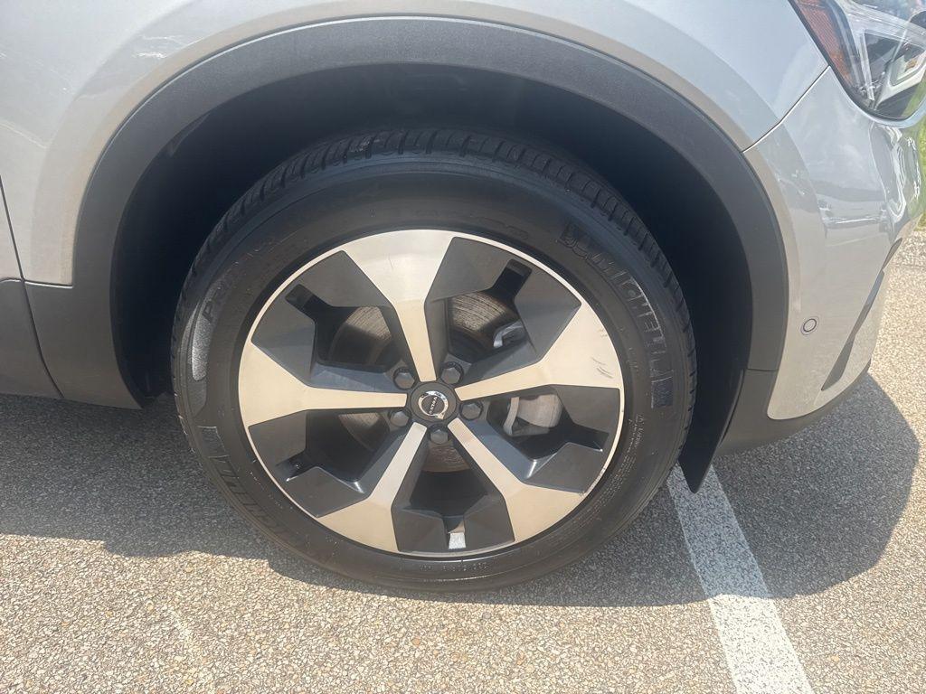 used 2025 Volvo XC40 car, priced at $37,941