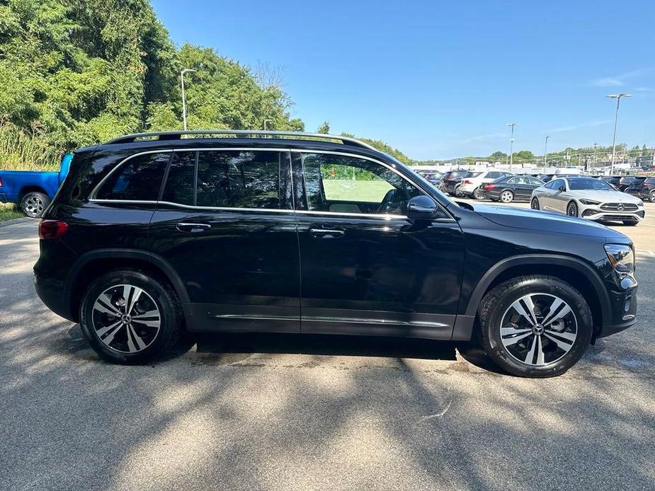 new 2025 Mercedes-Benz GLB 250 car, priced at $50,450