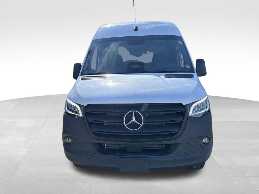 new 2025 Mercedes-Benz Sprinter 3500 car, priced at $73,186