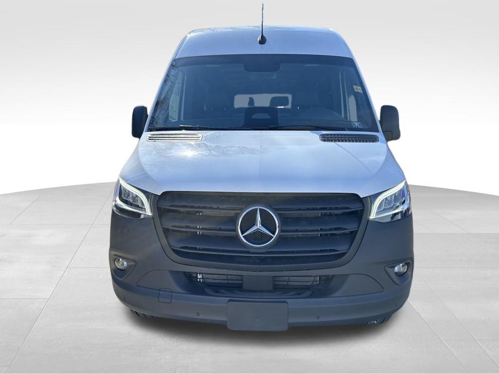 new 2025 Mercedes-Benz Sprinter 3500 car, priced at $74,243