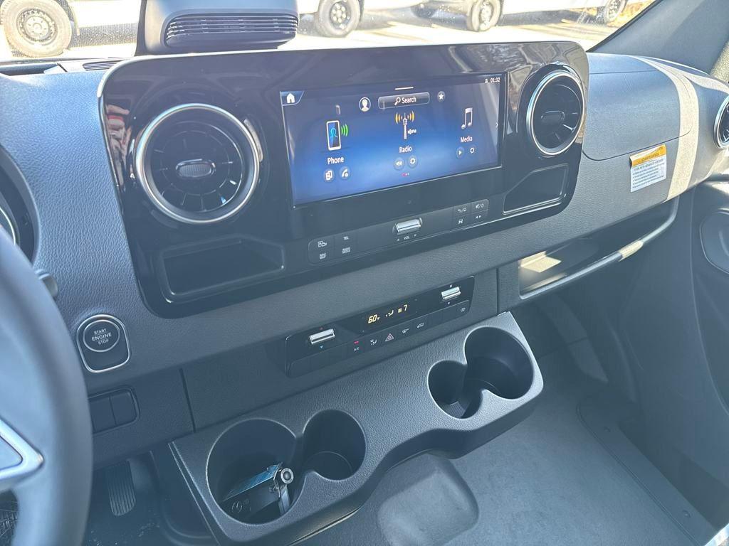 new 2025 Mercedes-Benz Sprinter 3500 car, priced at $74,243
