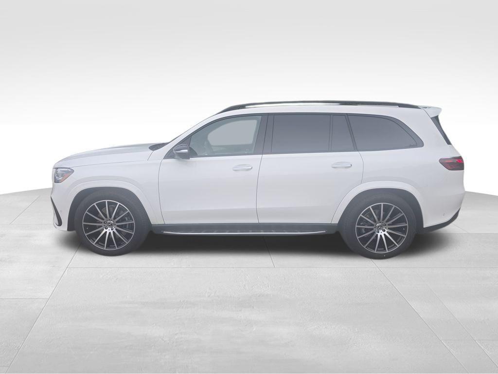 new 2026 Mercedes-Benz GLS 580 car, priced at $125,455