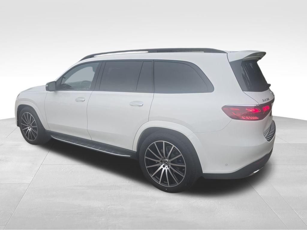 new 2026 Mercedes-Benz GLS 580 car, priced at $125,455
