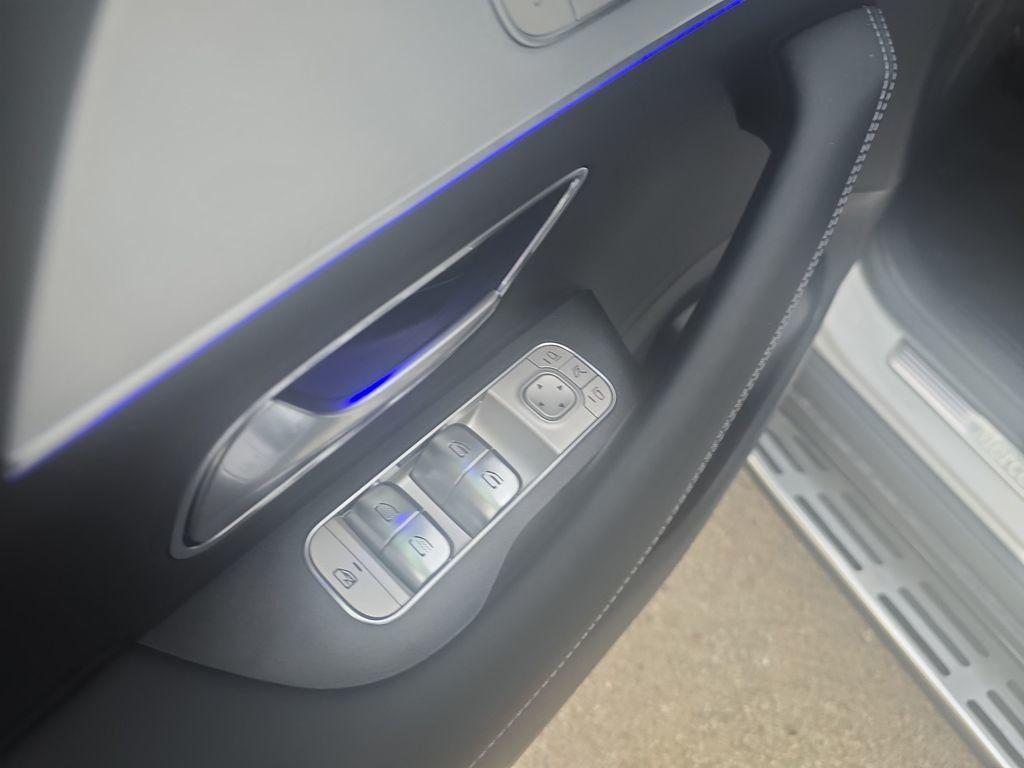 new 2026 Mercedes-Benz GLS 580 car, priced at $125,455