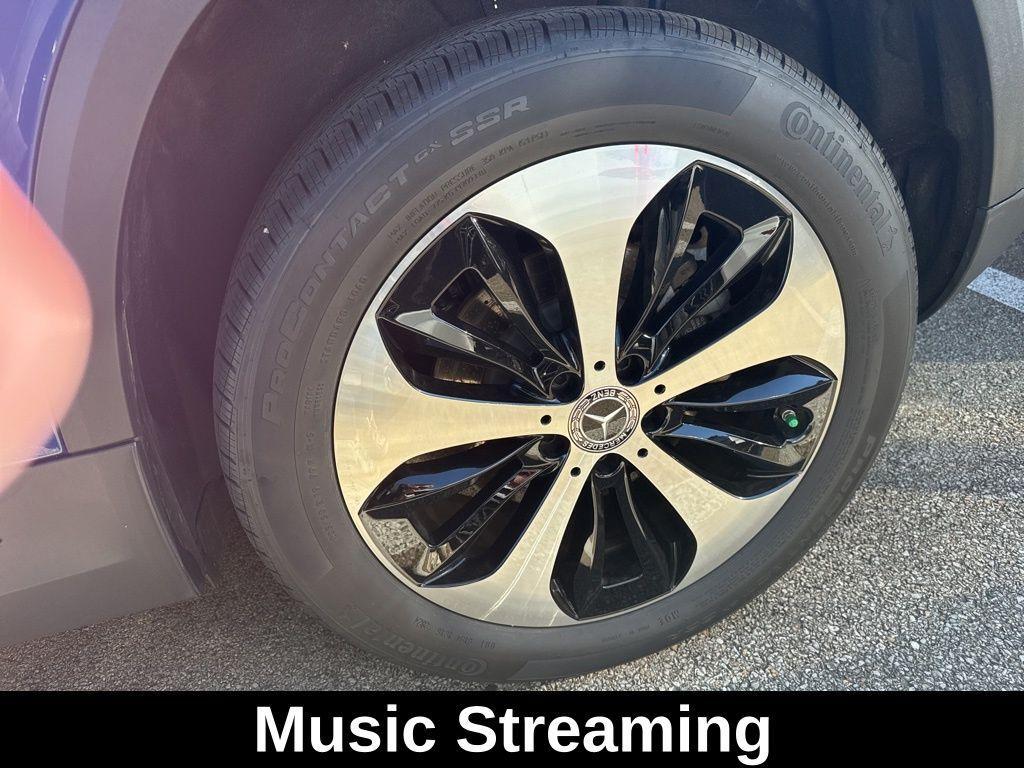 used 2025 Mercedes-Benz GLA 250 car, priced at $44,595