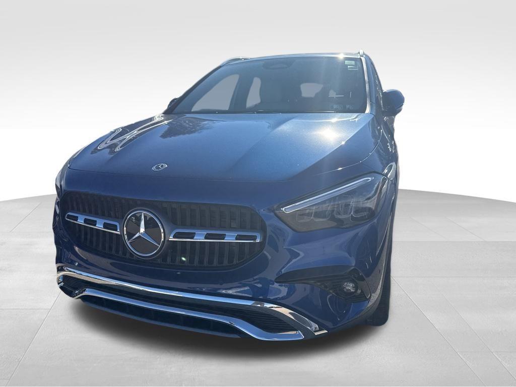 used 2025 Mercedes-Benz GLA 250 car, priced at $44,595