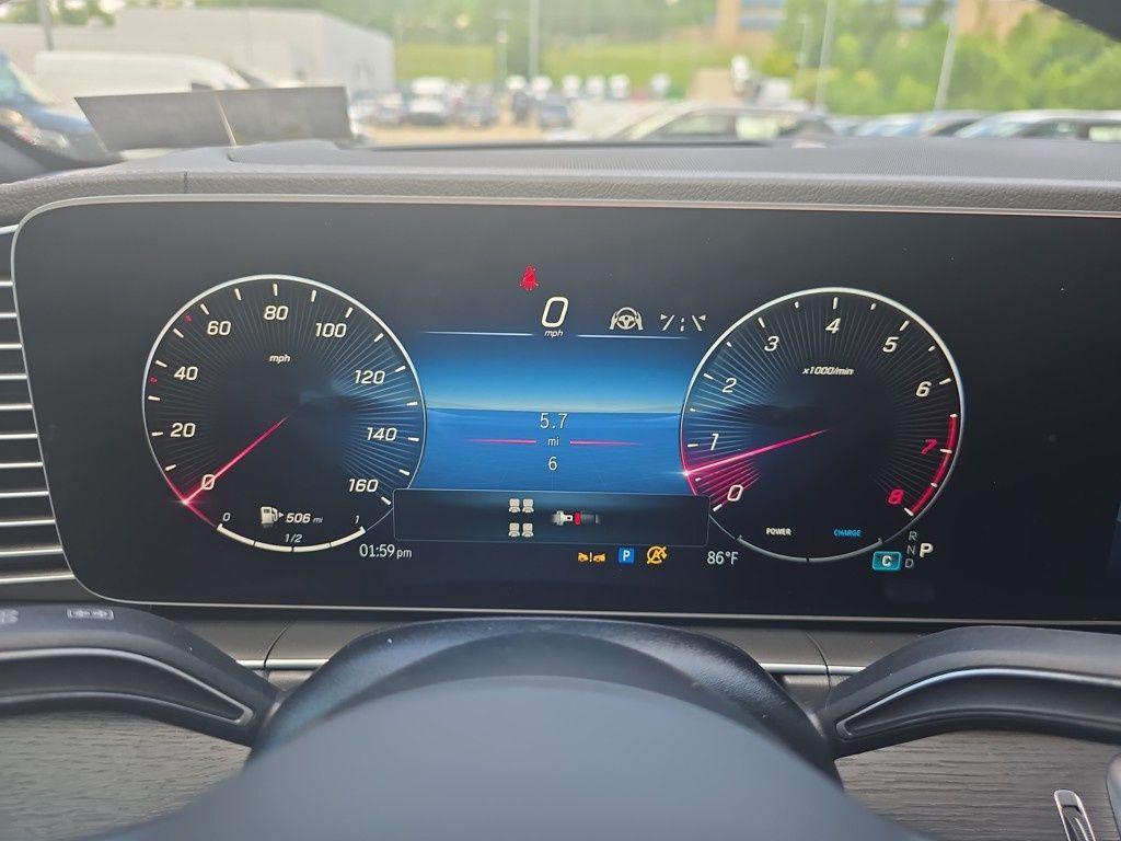 new 2025 Mercedes-Benz GLS 580 car, priced at $121,870