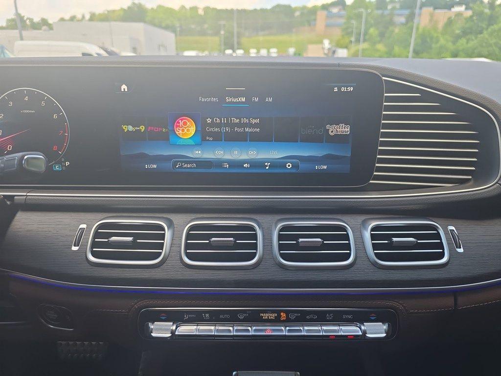 new 2025 Mercedes-Benz GLS 580 car, priced at $121,870