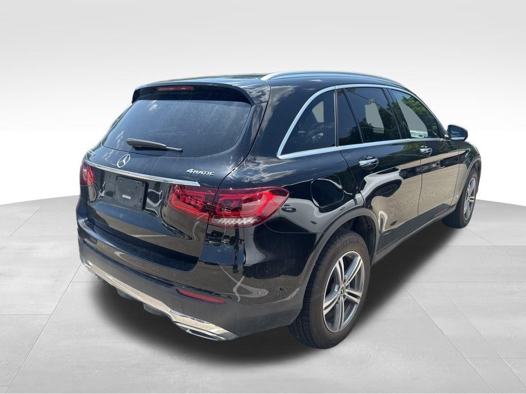 used 2022 Mercedes-Benz GLC 300 car, priced at $35,980