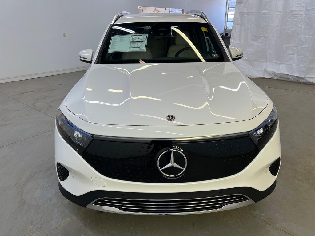 new 2024 Mercedes-Benz EQB 300 car, priced at $60,545