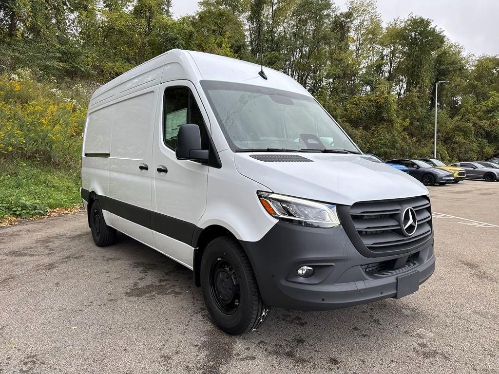 new 2025 Mercedes-Benz Sprinter 2500 car, priced at $67,871