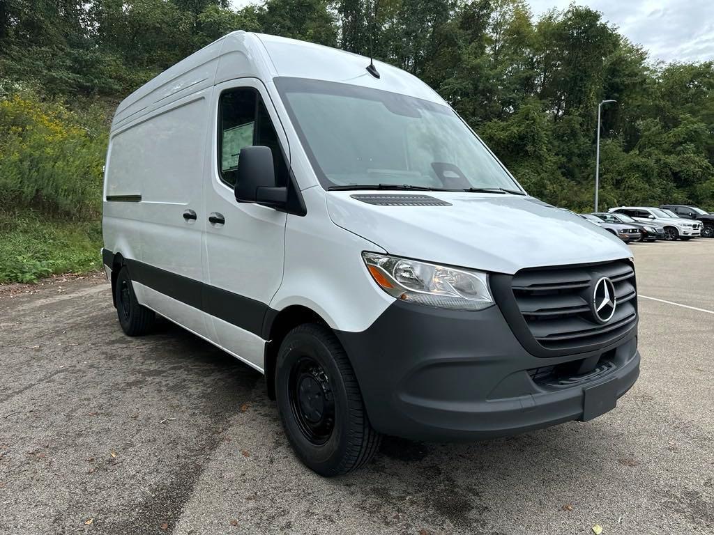 new 2025 Mercedes-Benz Sprinter 2500 car, priced at $65,808