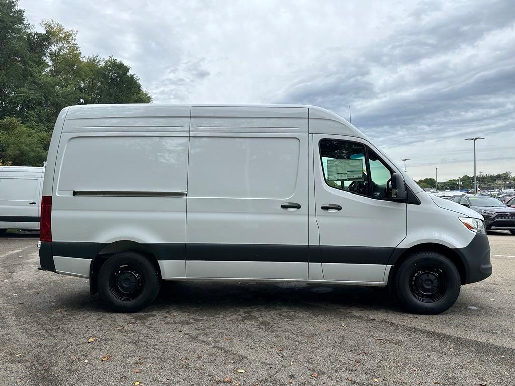 new 2025 Mercedes-Benz Sprinter 2500 car, priced at $65,808