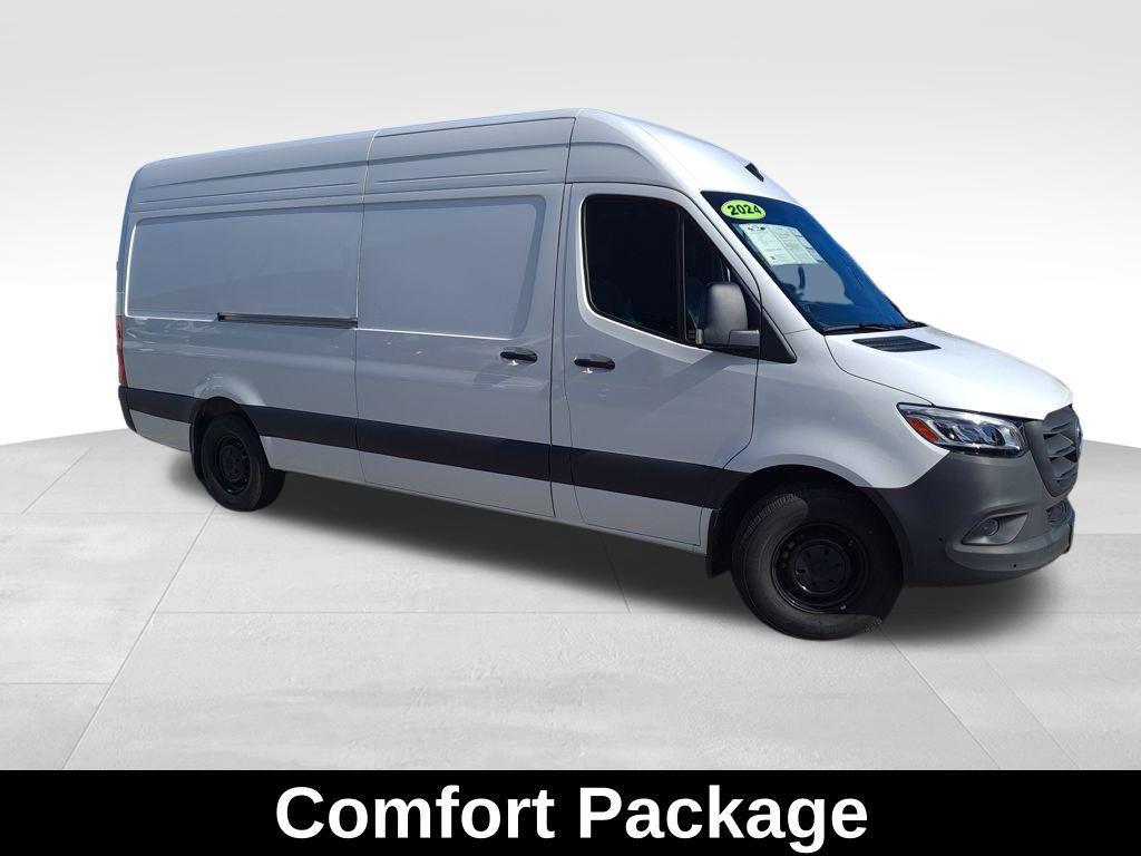 used 2024 Mercedes-Benz Sprinter 2500 car, priced at $62,318