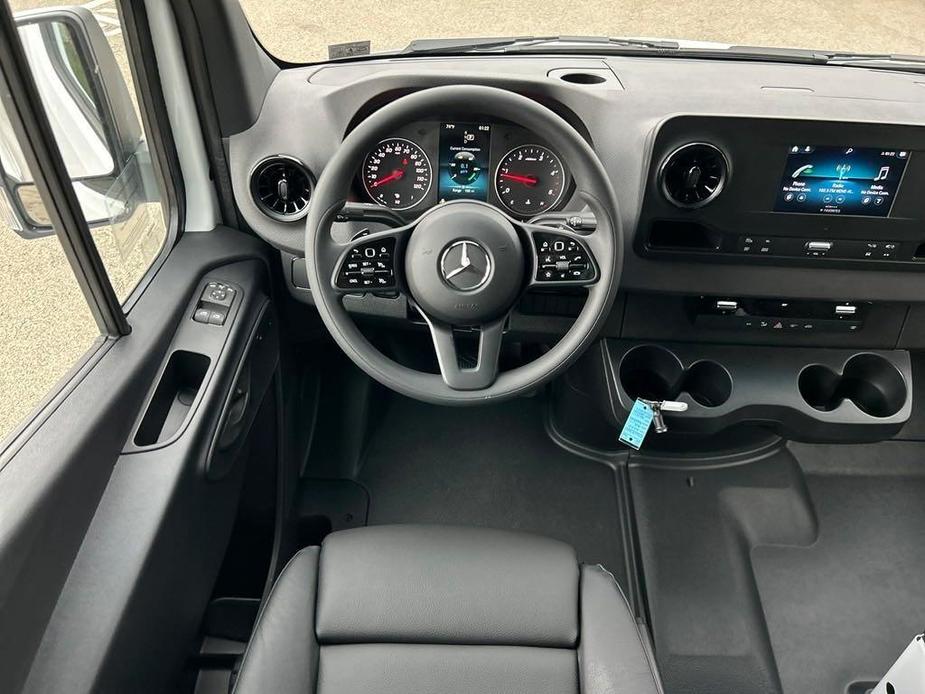 new 2024 Mercedes-Benz Sprinter 2500 car, priced at $62,708