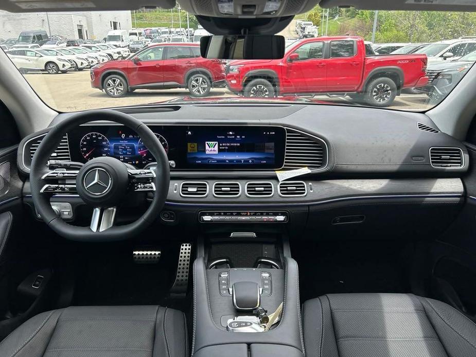 new 2024 Mercedes-Benz GLS 580 car, priced at $118,360