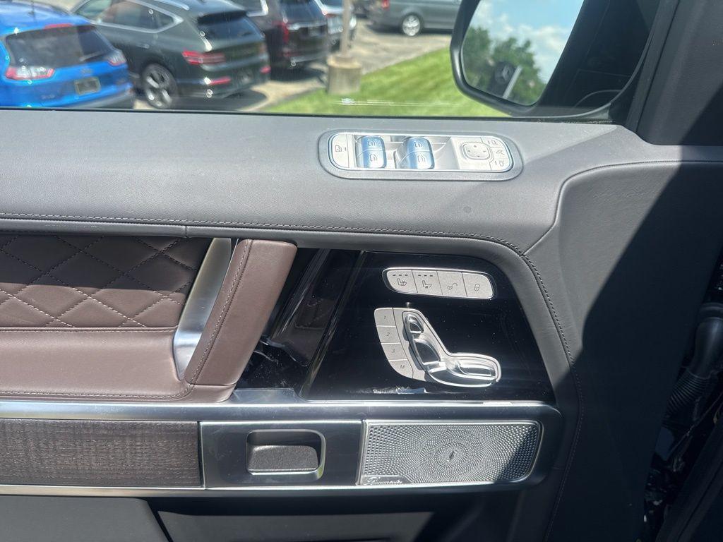 new 2025 Mercedes-Benz G-Class car, priced at $176,000