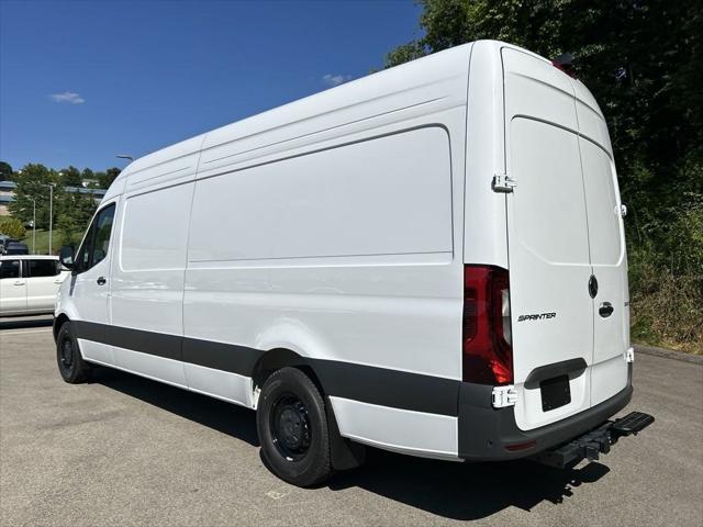 new 2024 Mercedes-Benz Sprinter 2500 car, priced at $68,818