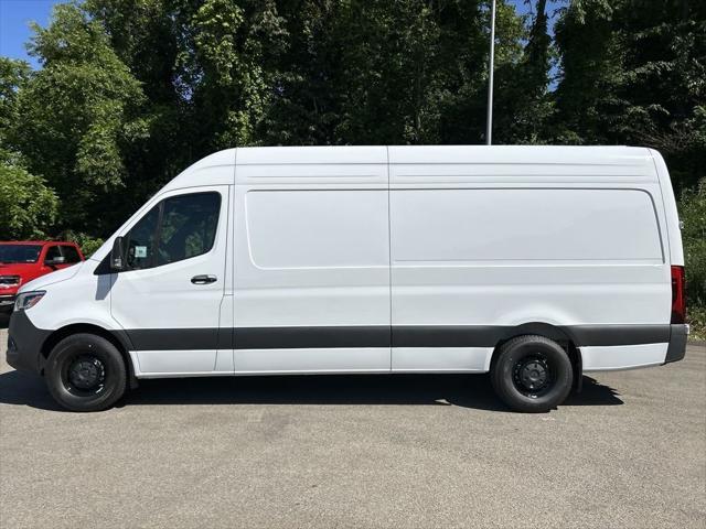 new 2024 Mercedes-Benz Sprinter 2500 car, priced at $68,818