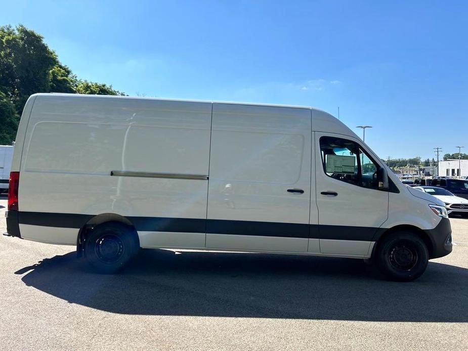 new 2024 Mercedes-Benz Sprinter 2500 car, priced at $71,318