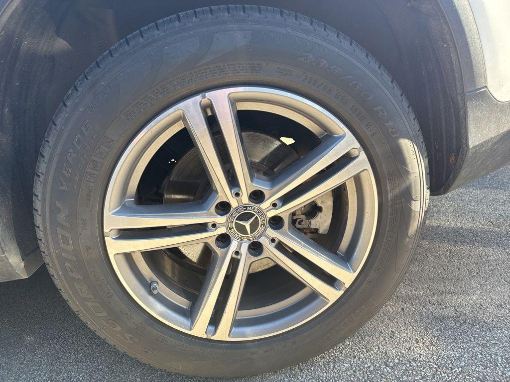used 2022 Mercedes-Benz GLC 300 car, priced at $32,130