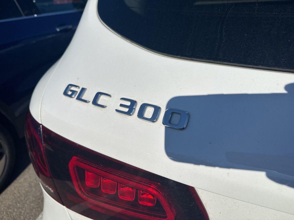 used 2022 Mercedes-Benz GLC 300 car, priced at $32,130
