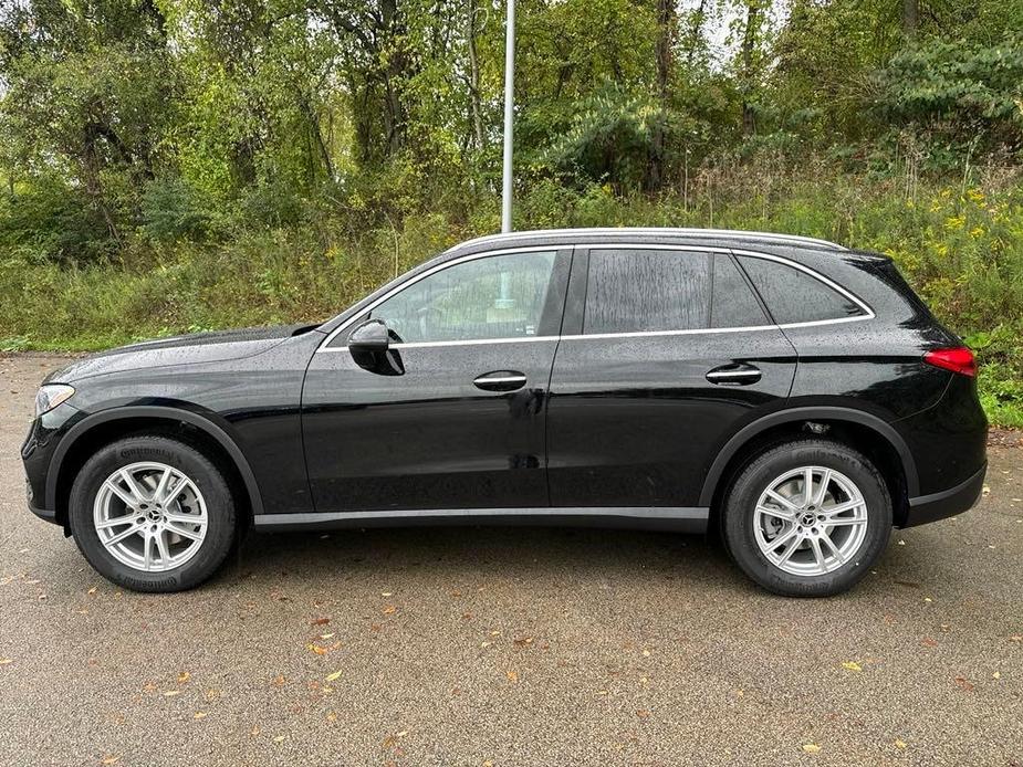 new 2025 Mercedes-Benz GLC 300 car, priced at $54,700