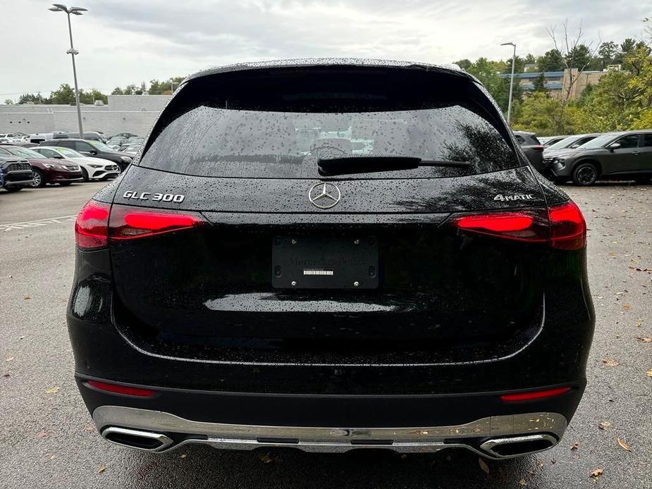 new 2025 Mercedes-Benz GLC 300 car, priced at $54,700