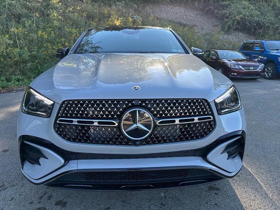 new 2025 Mercedes-Benz GLE 450 car, priced at $85,670