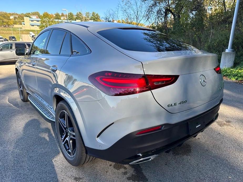 new 2025 Mercedes-Benz GLE 450 car, priced at $85,670