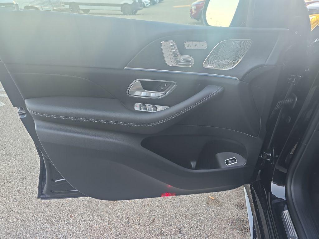 new 2026 Mercedes-Benz GLE 350 car, priced at $73,900