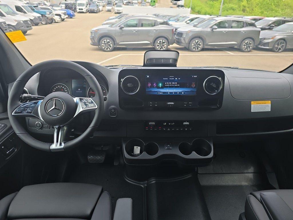 new 2025 Mercedes-Benz Sprinter 2500 car, priced at $86,429