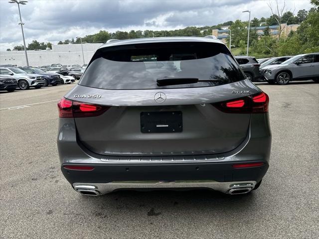 new 2025 Mercedes-Benz GLA 250 car, priced at $50,250