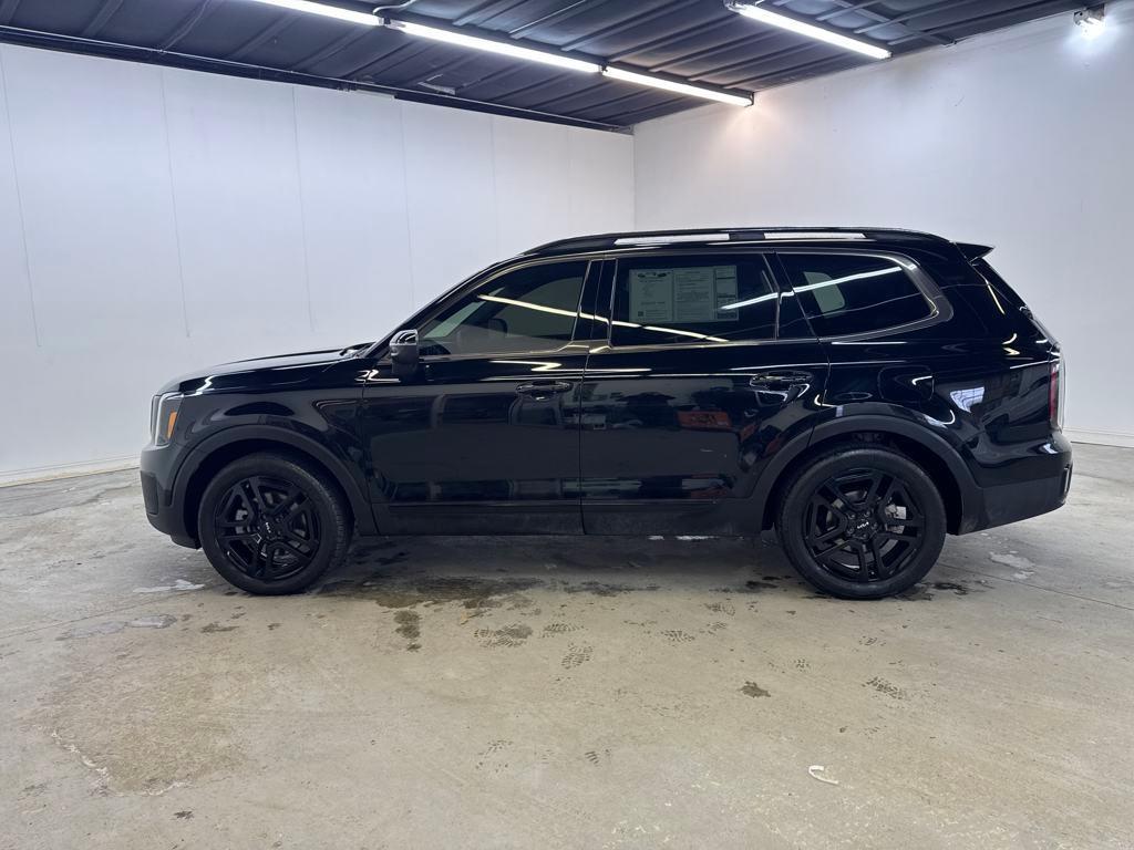 used 2024 Kia Telluride car, priced at $42,564