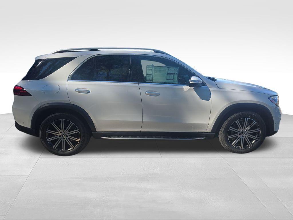 new 2026 Mercedes-Benz GLE 350 car, priced at $74,920
