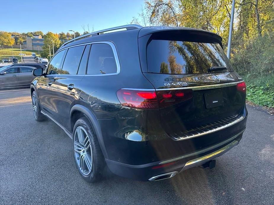 new 2025 Mercedes-Benz GLS 450 car, priced at $96,055