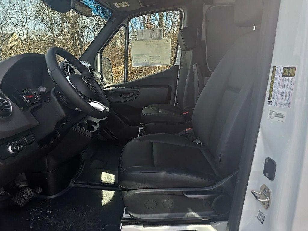new 2025 Mercedes-Benz Sprinter 3500 car, priced at $74,243