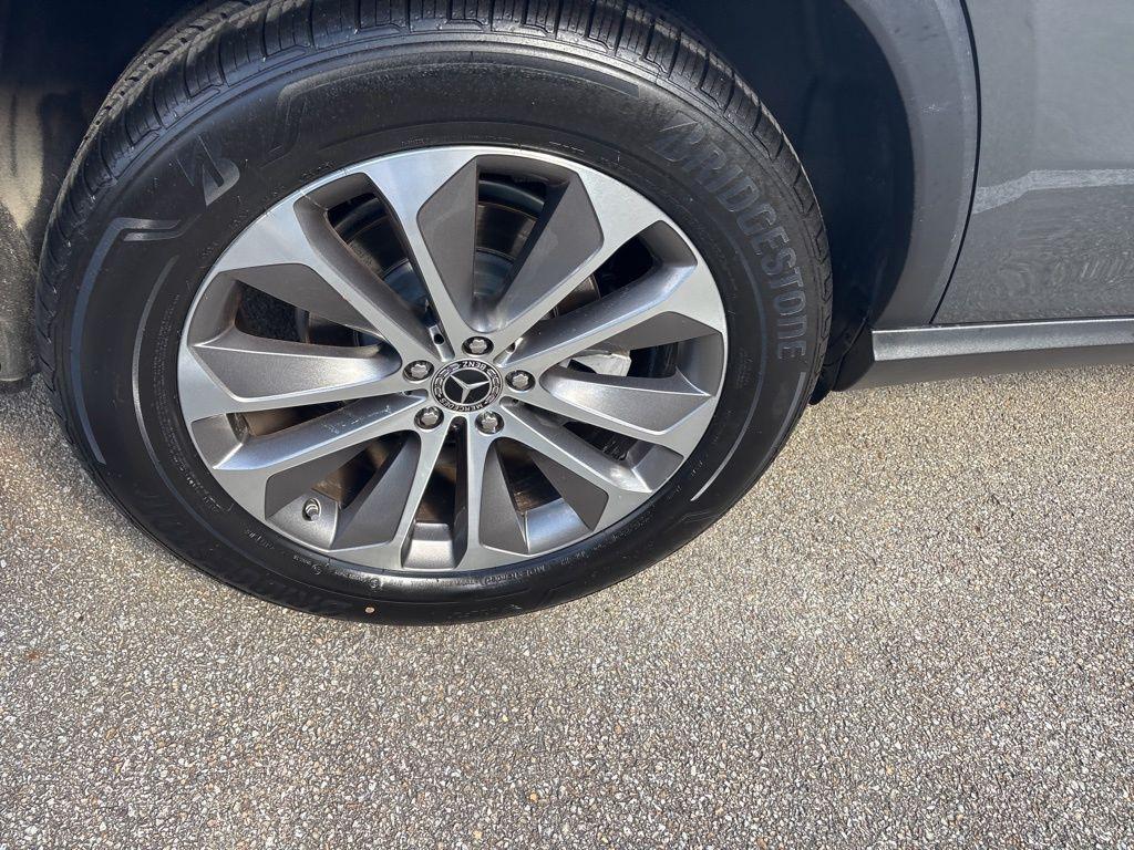 used 2023 Mercedes-Benz GLE 350 car, priced at $51,471