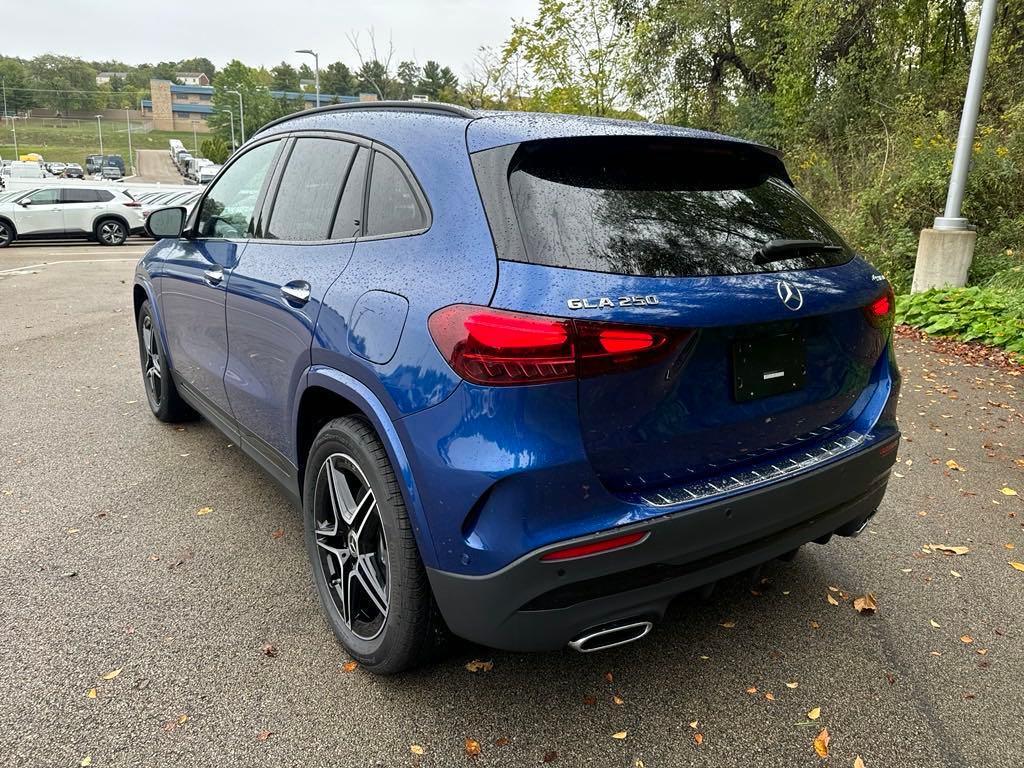 new 2025 Mercedes-Benz GLA 250 car, priced at $54,275