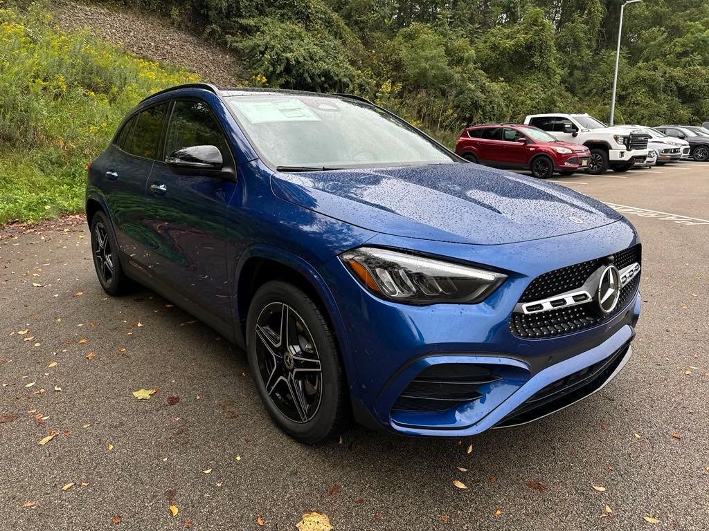 new 2025 Mercedes-Benz GLA 250 car, priced at $54,275