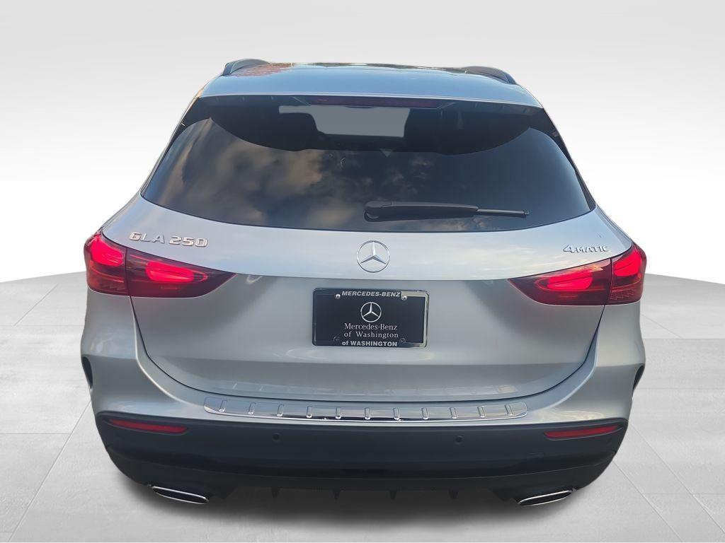 new 2026 Mercedes-Benz GLA 250 car, priced at $55,345