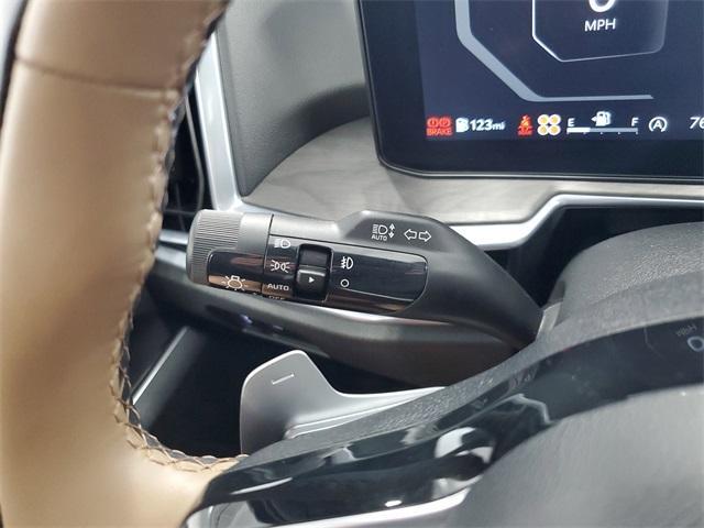 used 2024 Kia Sorento car, priced at $44,000
